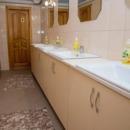 Lions Heart Хостел