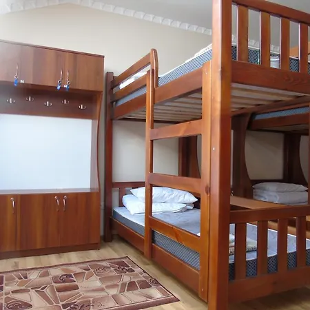 Hostel Lions Heart *