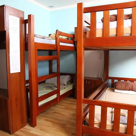 Lions Heart Hostel *